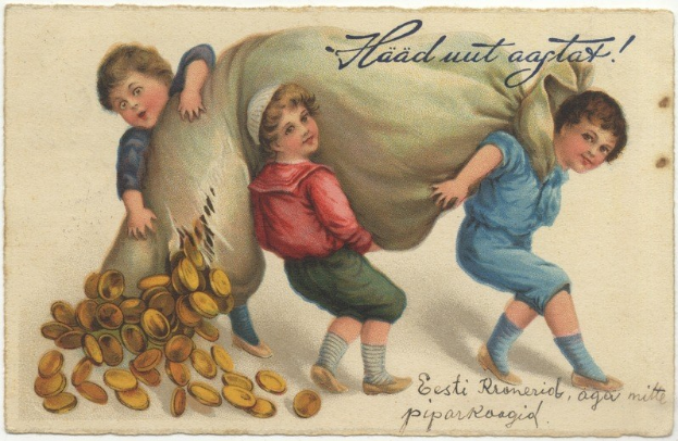 Postkarte mit drei Kindern, die eine Tasche mit Goldmünzen halten und vor einem Haufen Münzen stehen, mit Text auf der Postkarte.