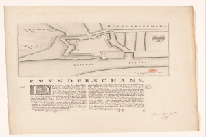 Ein altes Buch mit einer detaillierten Karte von Kuynder-Schans, das Straßen, Gebäude, Sehenswürdigkeiten und Text mit zusätzlichen Informationen zeigt.