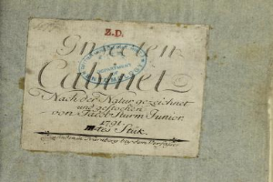 Altes Buch mit dem Titel "Z.D. Nürnberg, Deutschland, 1791" mit einem Stempel, der die erste Auflage anzeigt, und sichtbaren handgeschriebenen Text auf seinen Seiten.
