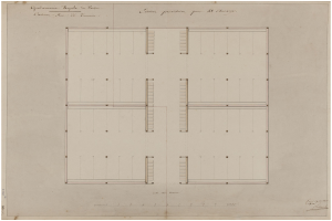 Schwarz-weißes Architekturzeichnung eines 18. Jahrhundert-Gebäudes mit zahlreichen Fenstern und handschriftlichen Anmerkungen.