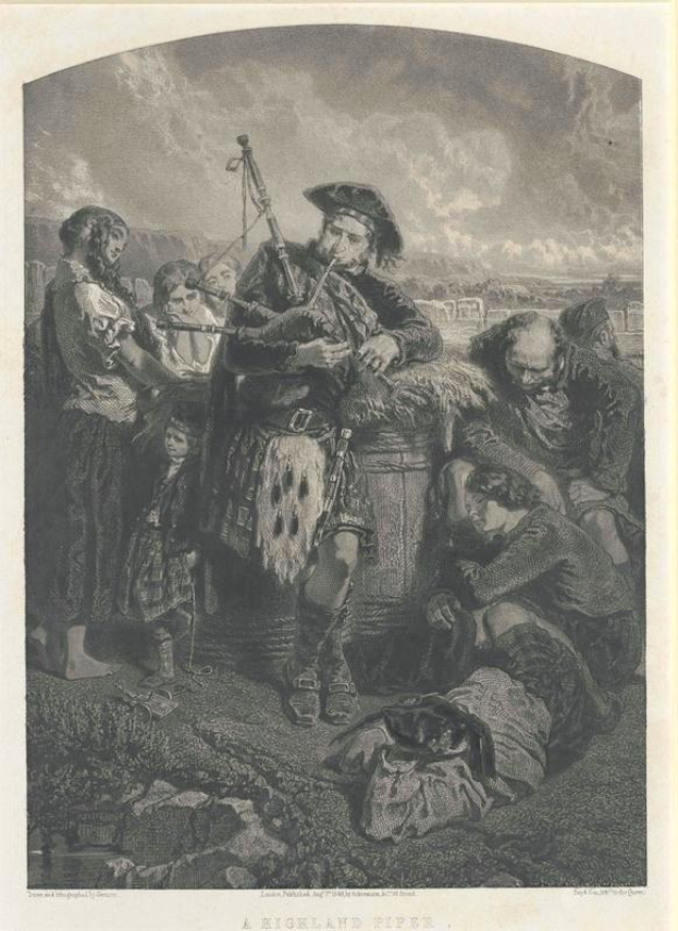 Schwarze und weiße Gravur eines Mannes, der vor einer Gruppe von Menschen eine Dudelsackpfeife spielt, mit einem bewölkten Himmel im Hintergrund und dem Text "Eine Highland-Pfeife" unten.